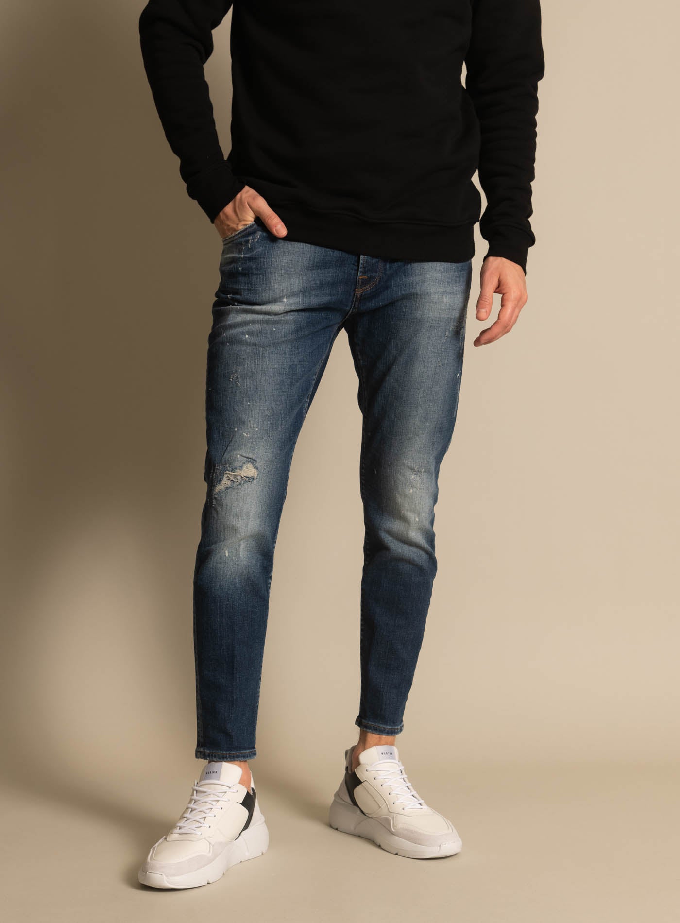9A-NECKARAU GGM07710