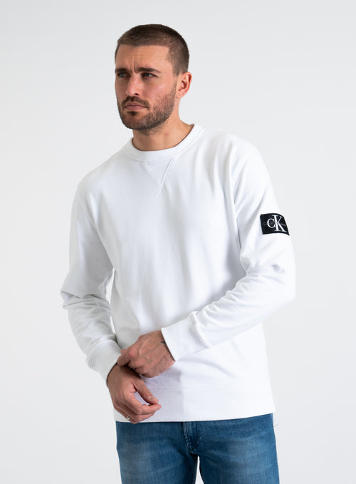 9A-J30J323426 BADGE CREW NECK