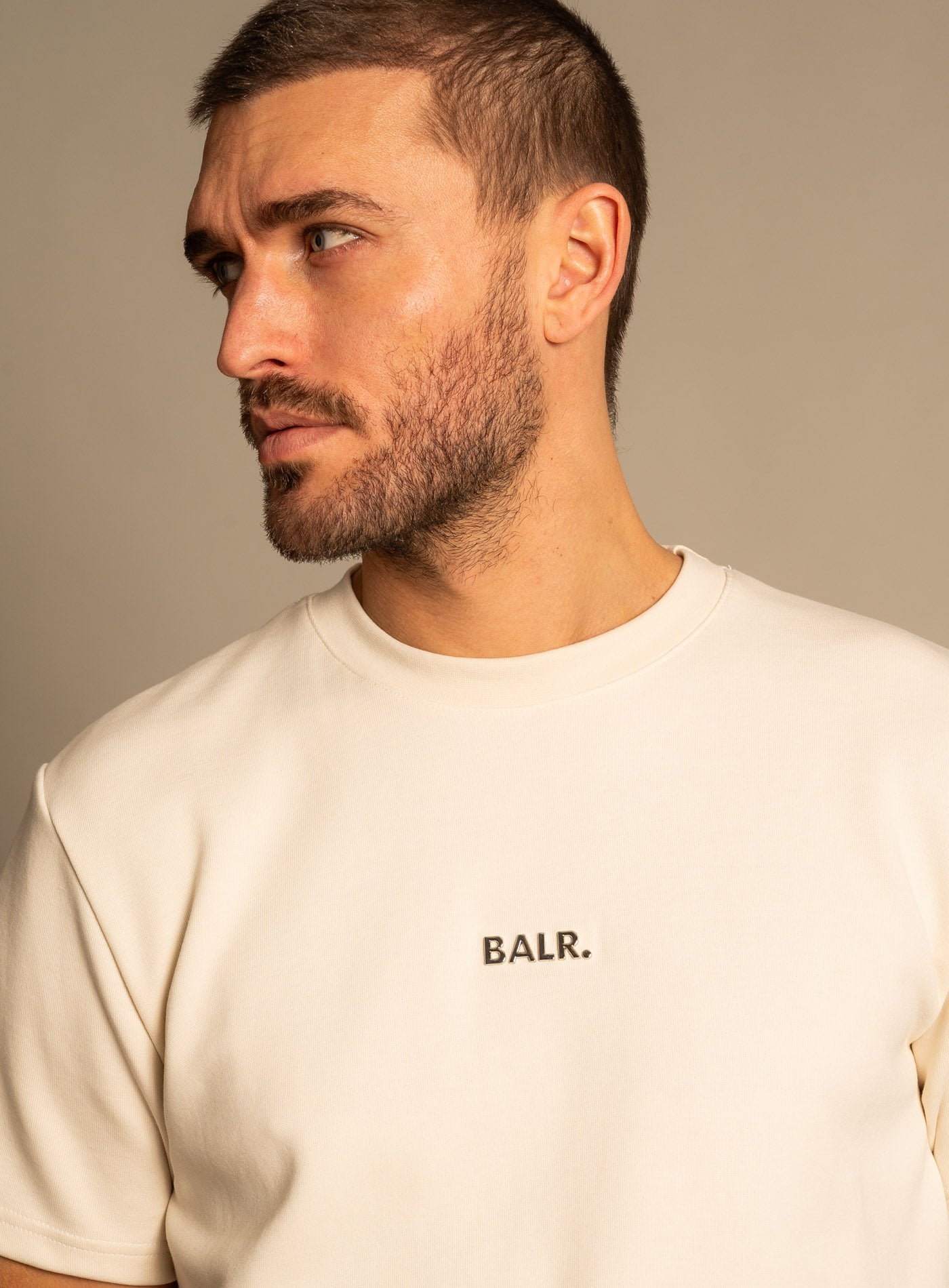 9A-B1112.1224 Q-SERIES SWEAT TEE