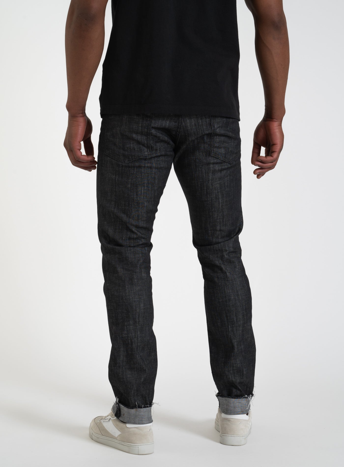251-COOL GUY S71LB1566