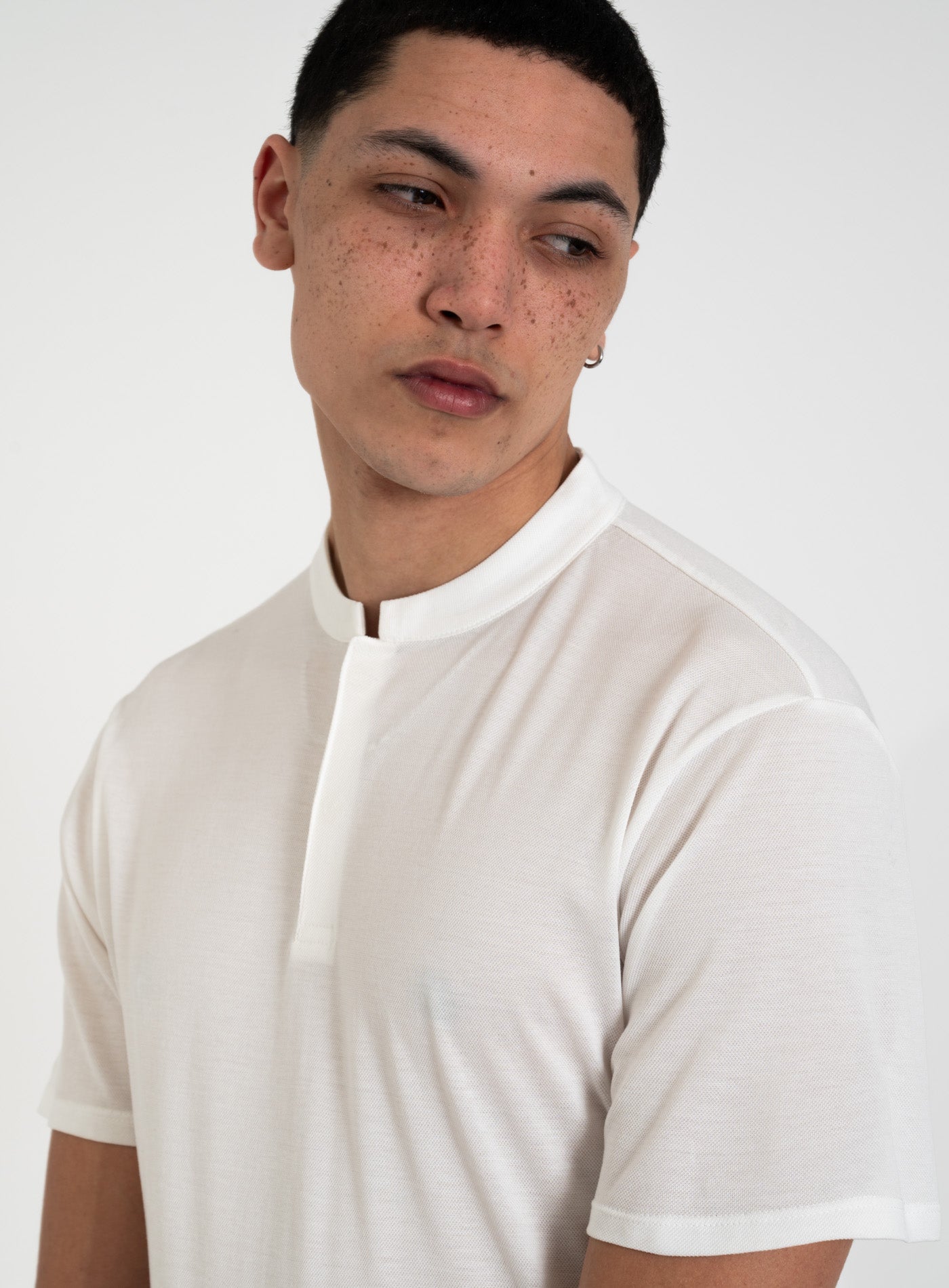 251-LOUIS 520101