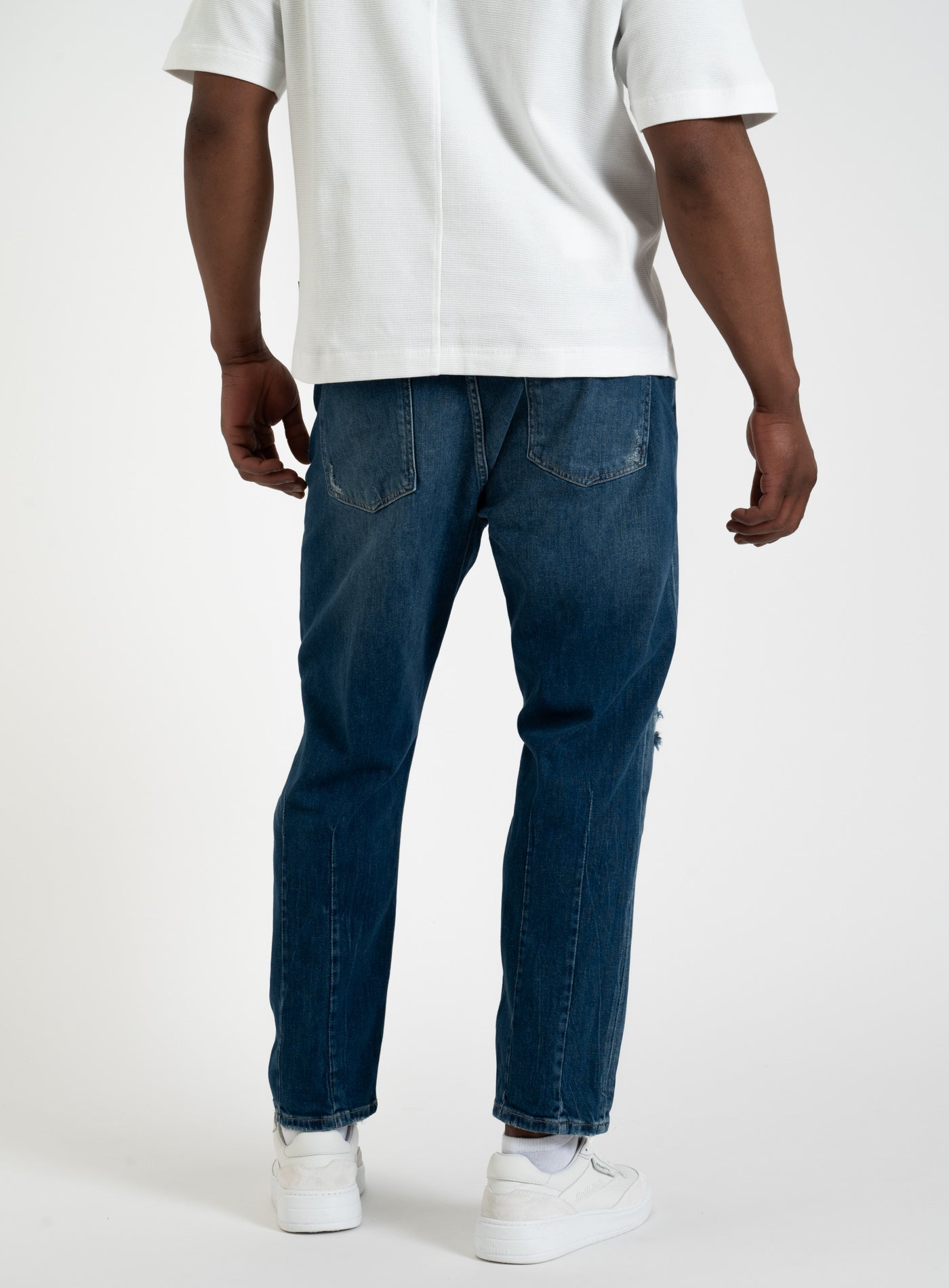 251-JUNGBUSCH COOL RELAXED GGM010060