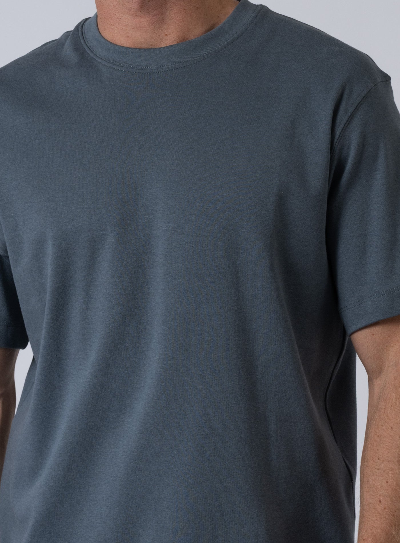 252-URBAN EDGE TEE 12254412