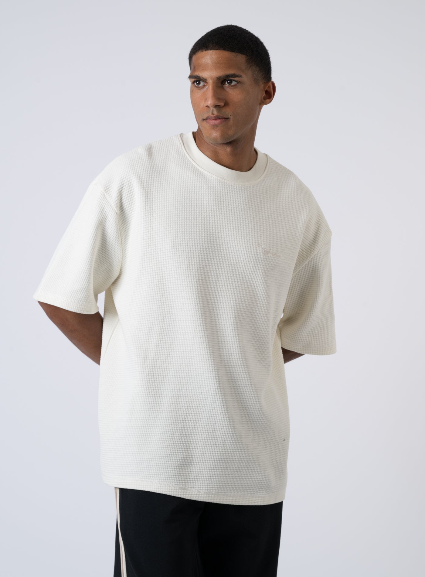252-PGDR-5084 SIGNARE WAFFLE TEE OS