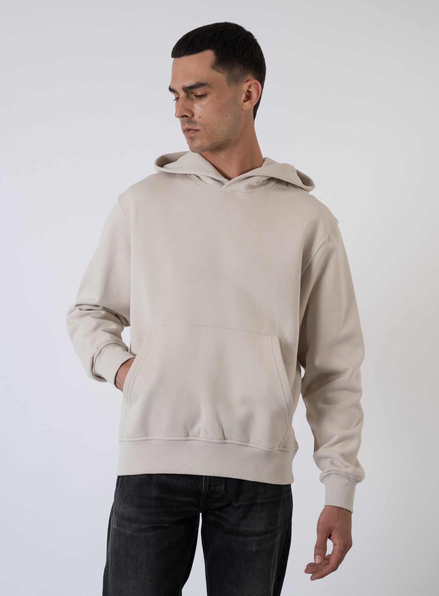 252-URBAN EDGE HOOD 12259944