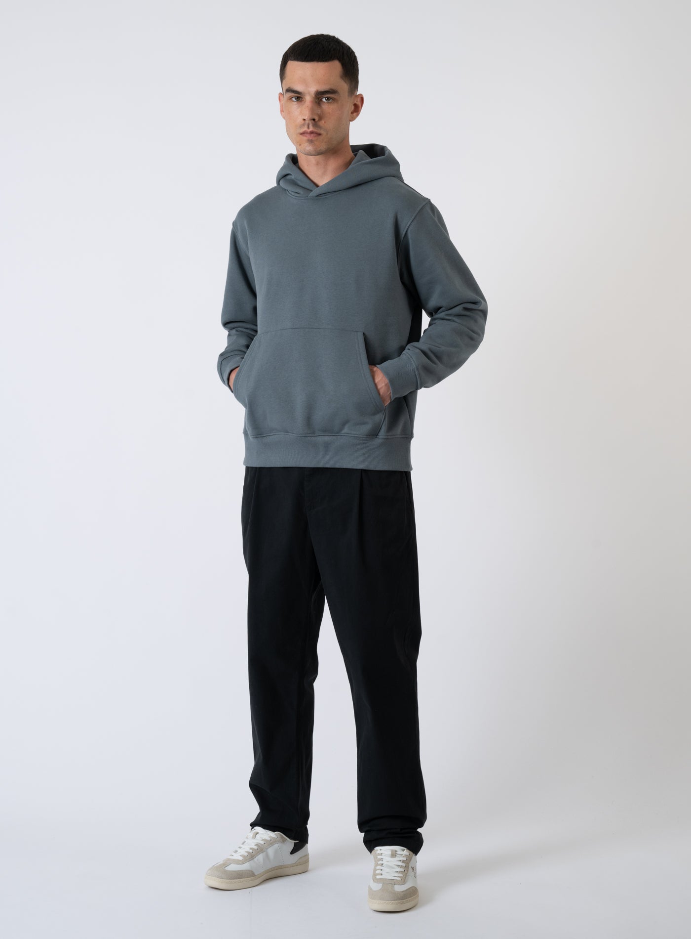 252-URBAN EDGE HOOD 12259944