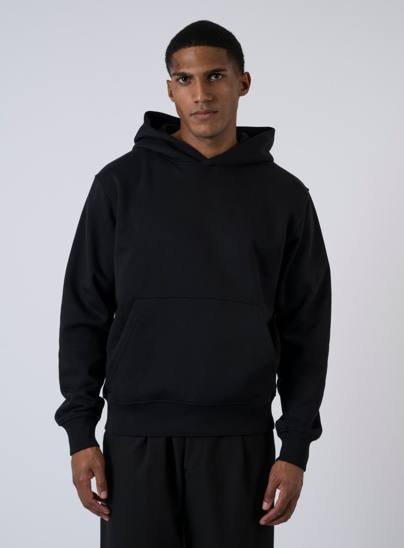 252-URBAN EDGE HOOD 12259944
