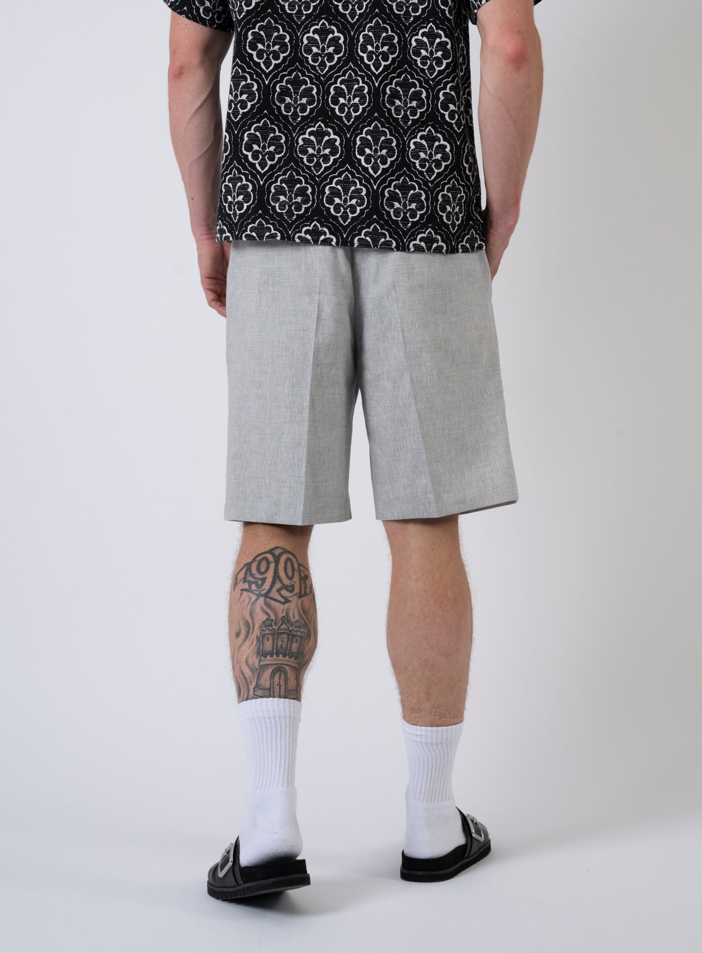 251-211547 UNICO SE SHORT