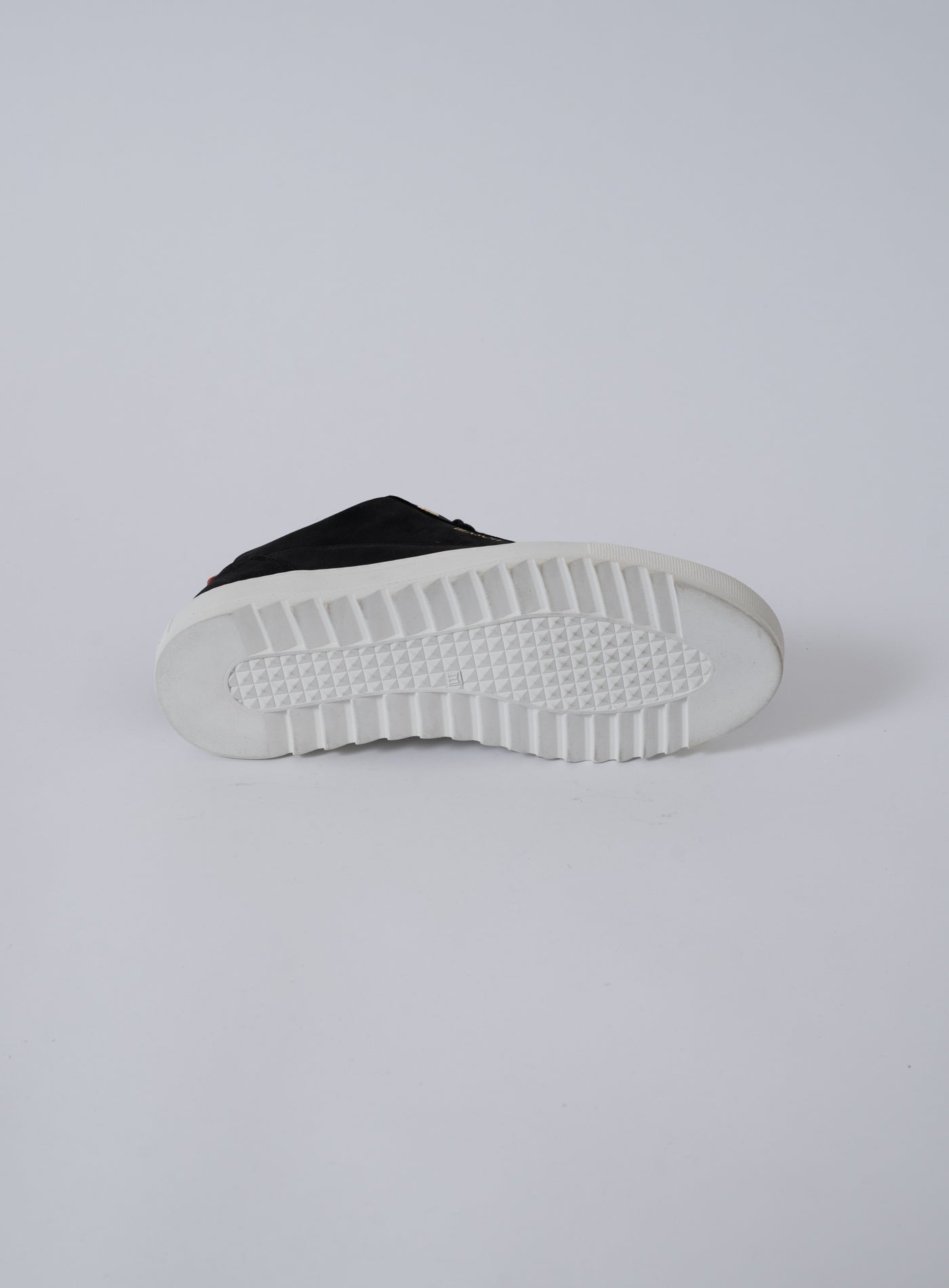 9A-TIA NABUCK NOS-4C