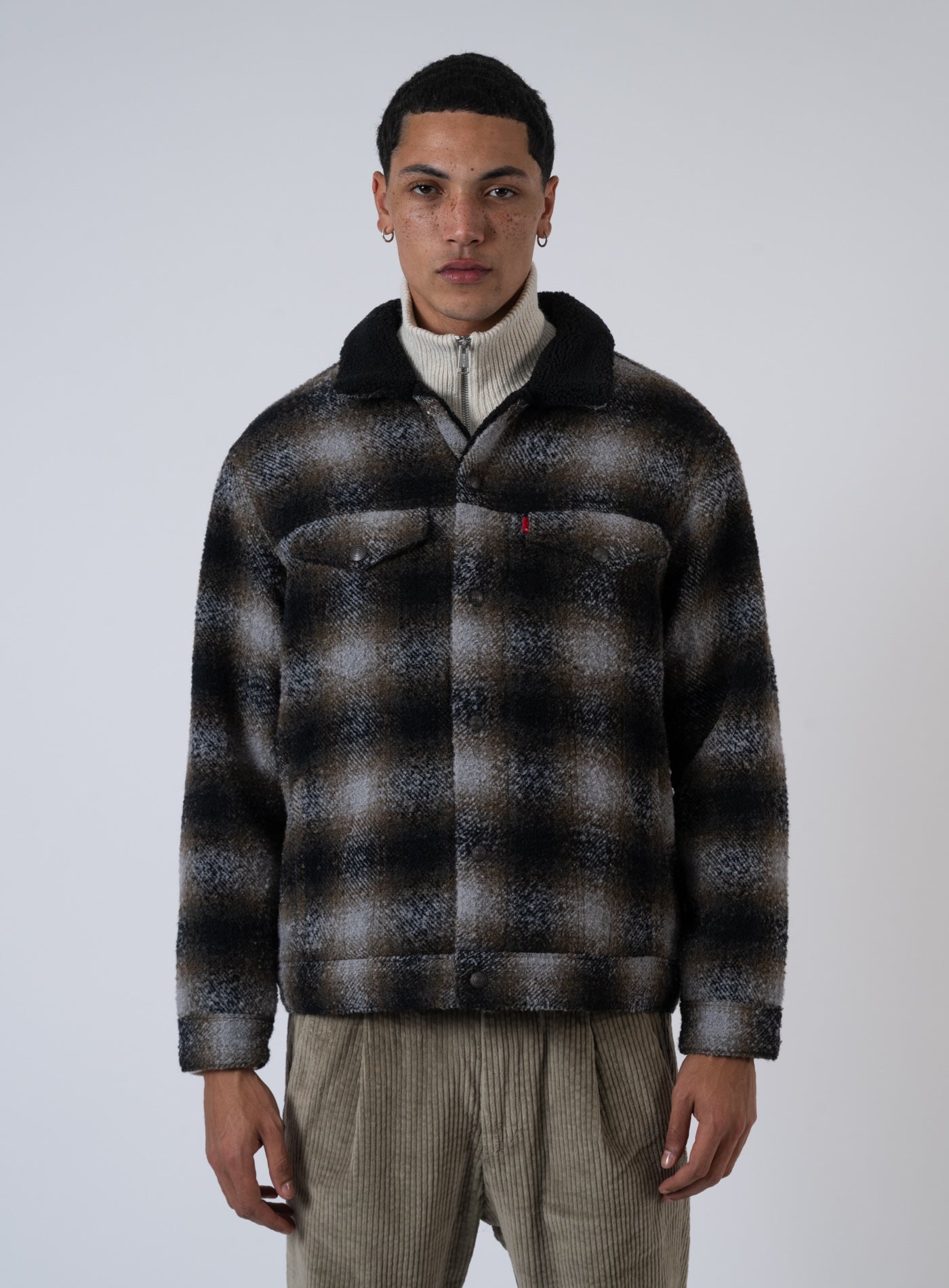 252-A6030 RELAXED FIT PLAID