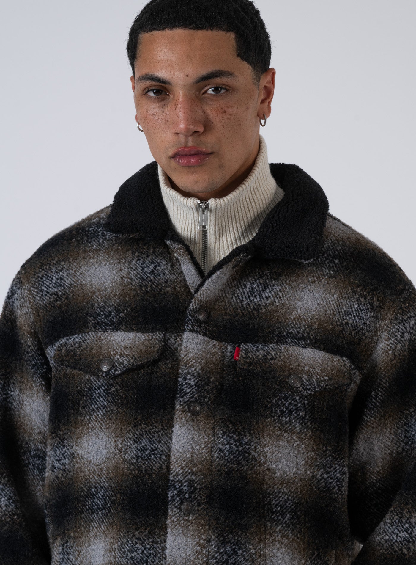 252-A6030 RELAXED FIT PLAID