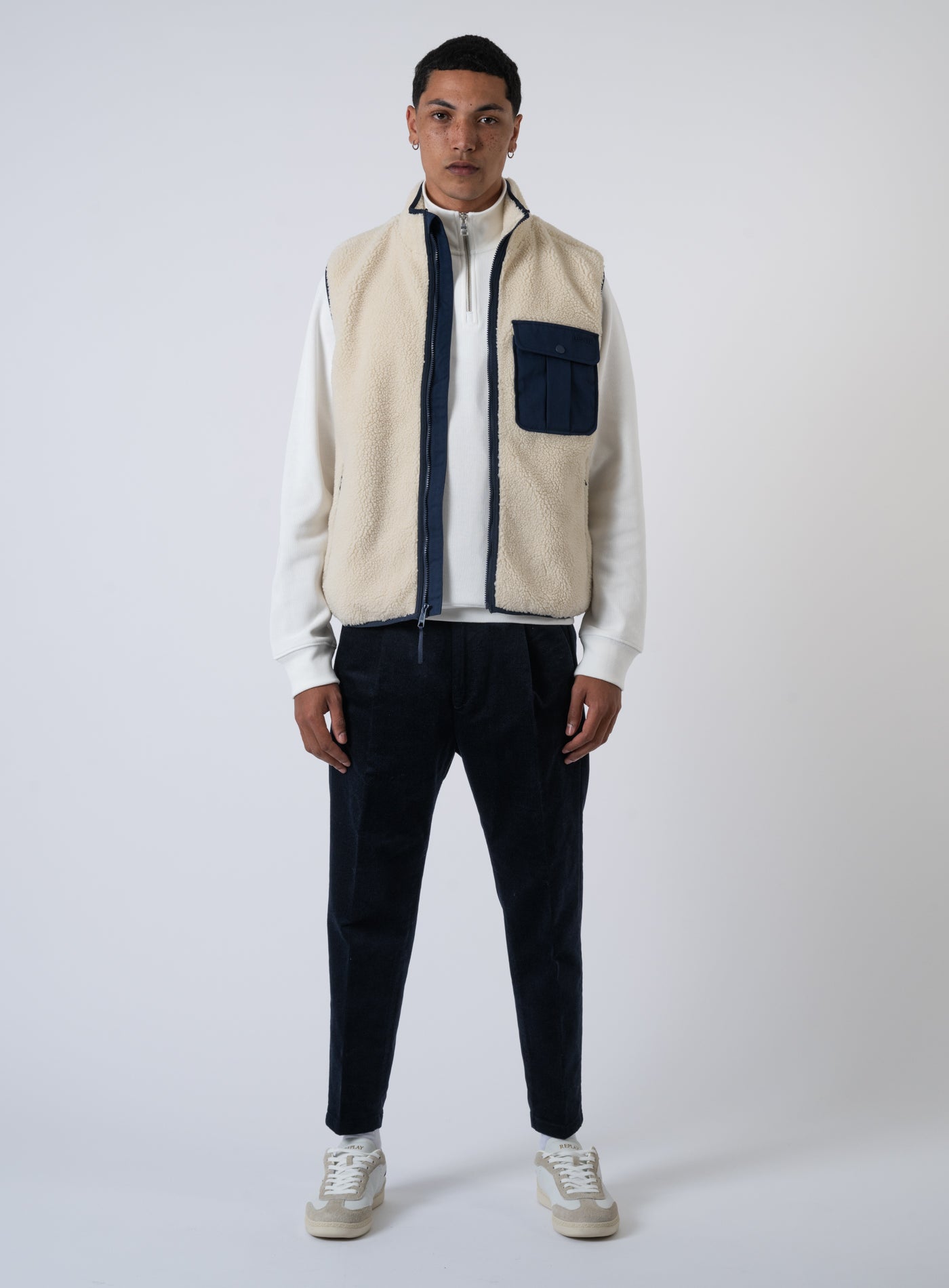 252-003AY JOONIE SHERPA