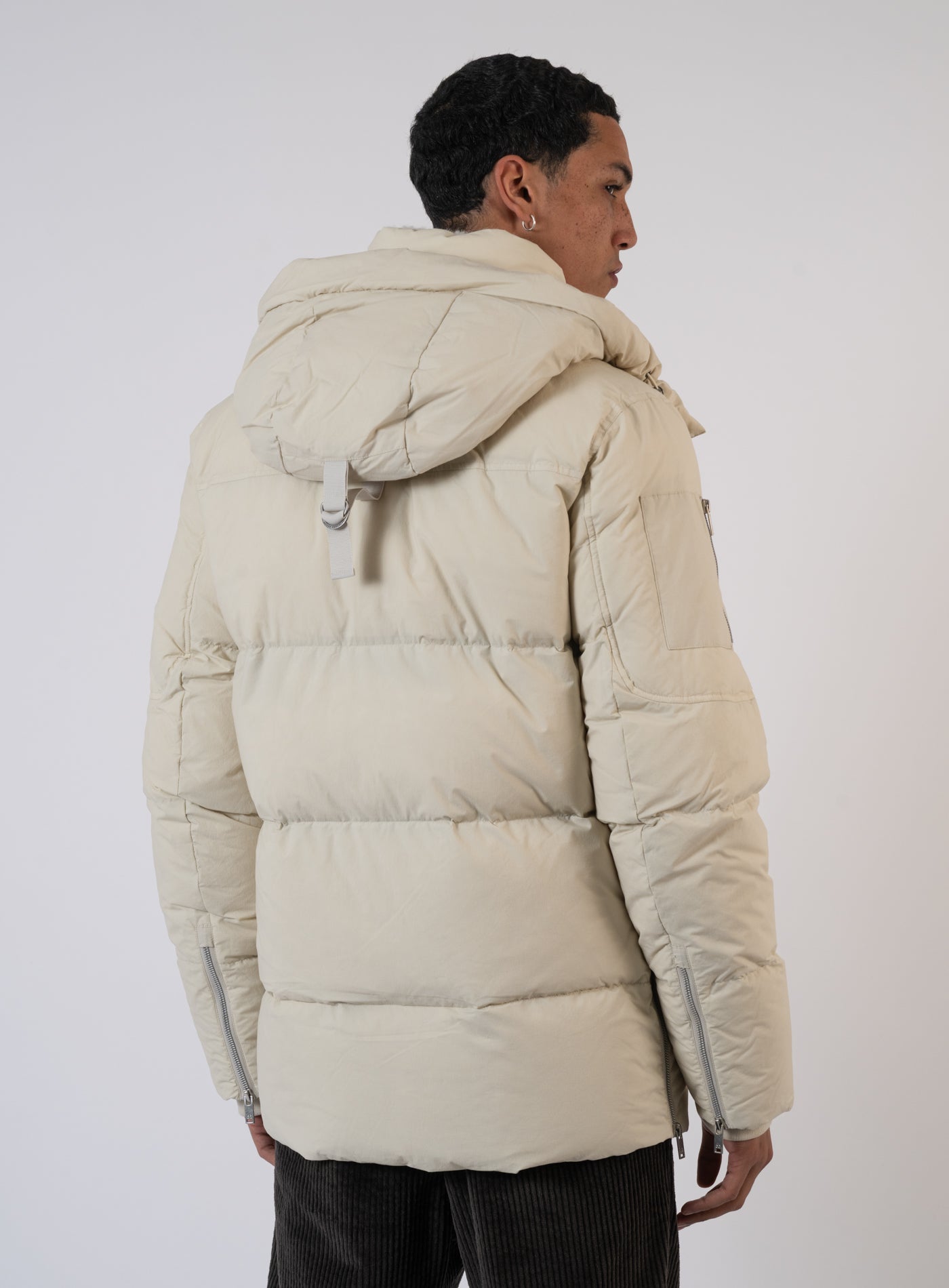 252-EVERST 3Q PUFFER M35MJ146