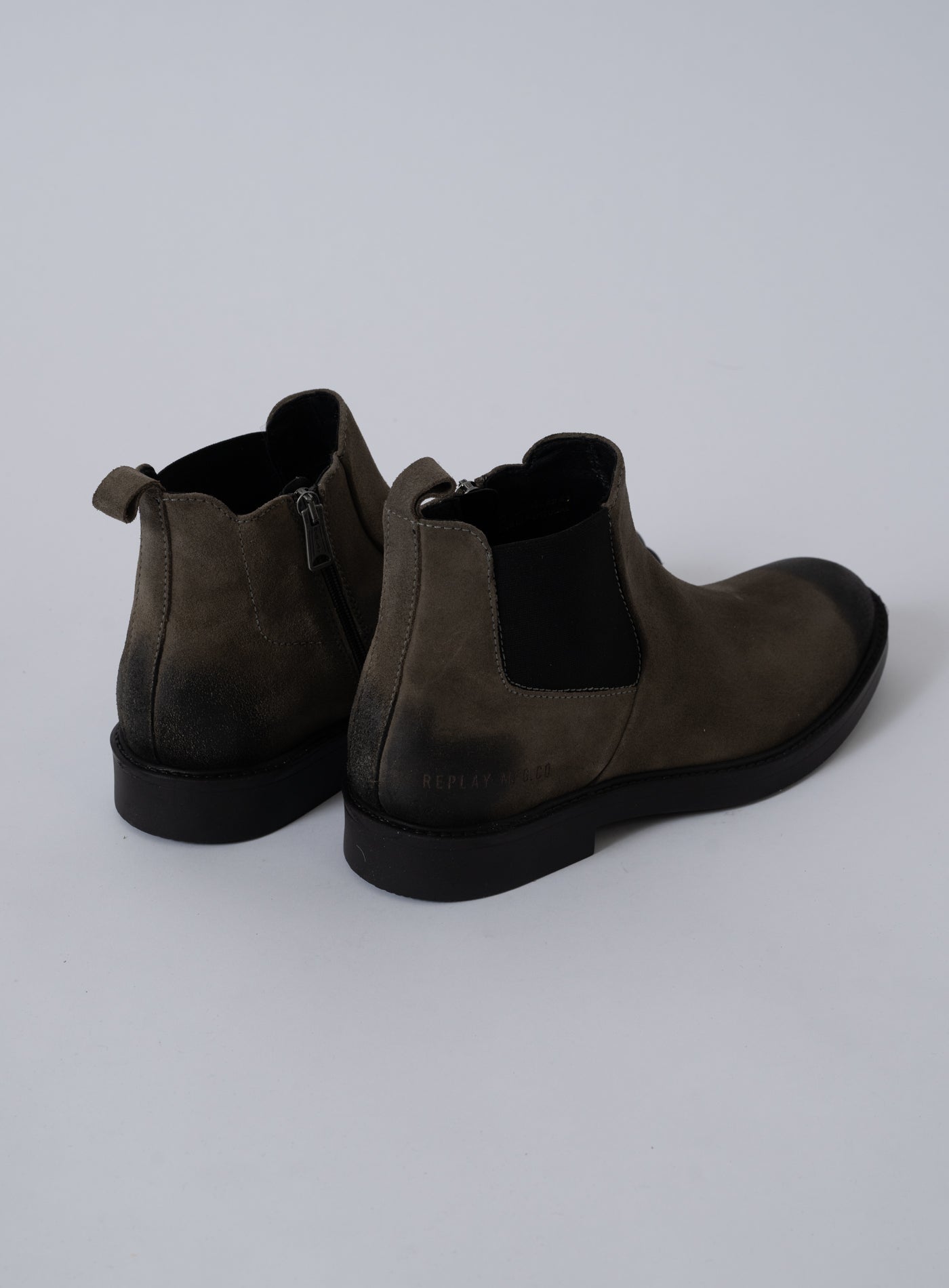 252-MILES CHELSEA GMC1C-C0009L