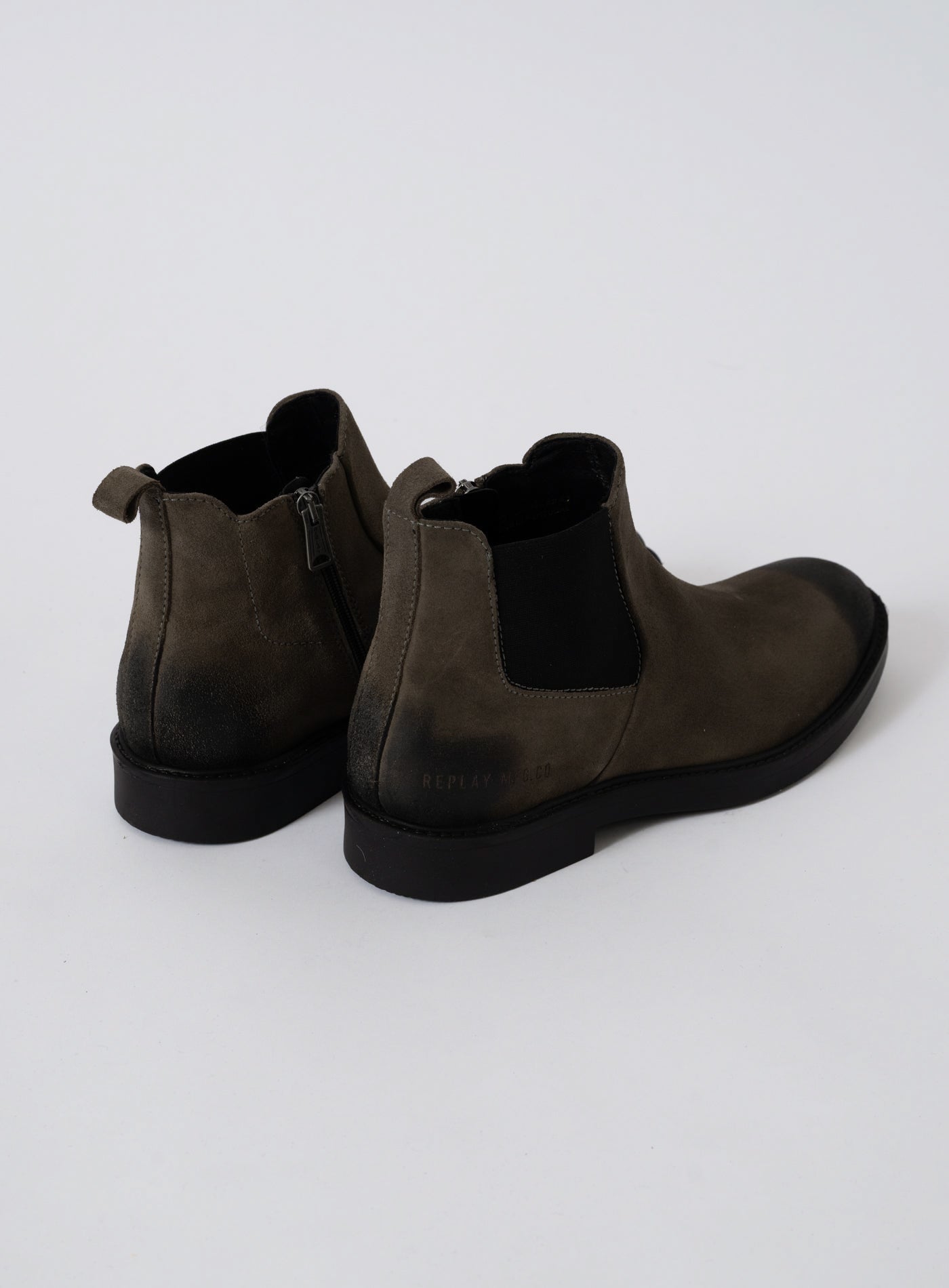 252-MILES CHELSEA GMC1C-C0009L