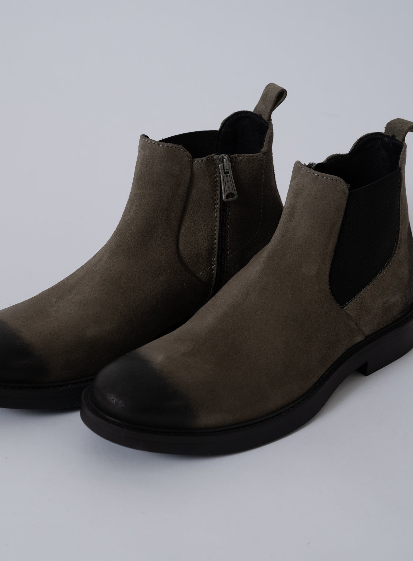 252-MILES CHELSEA GMC1C-C0009L