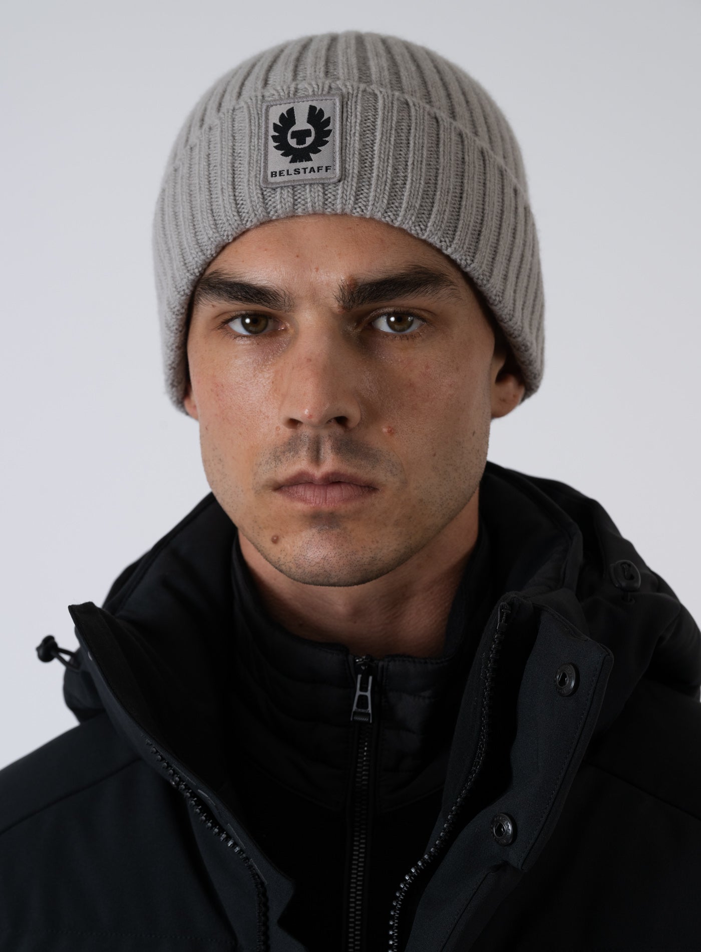 252-WATCH BEANIE 100067