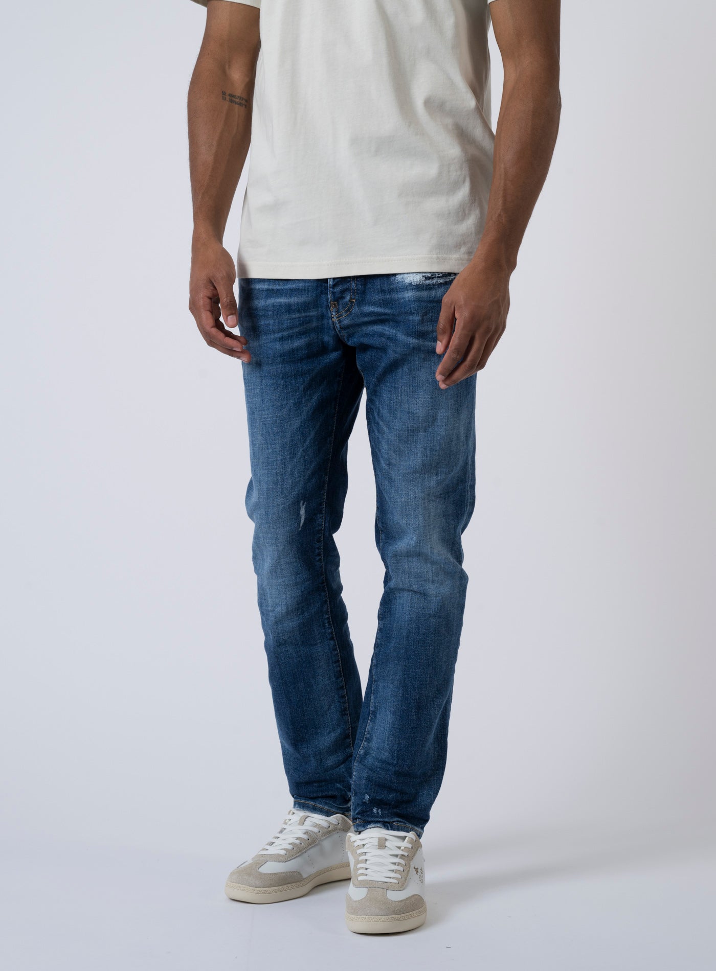 252-SKATER S74LB1729