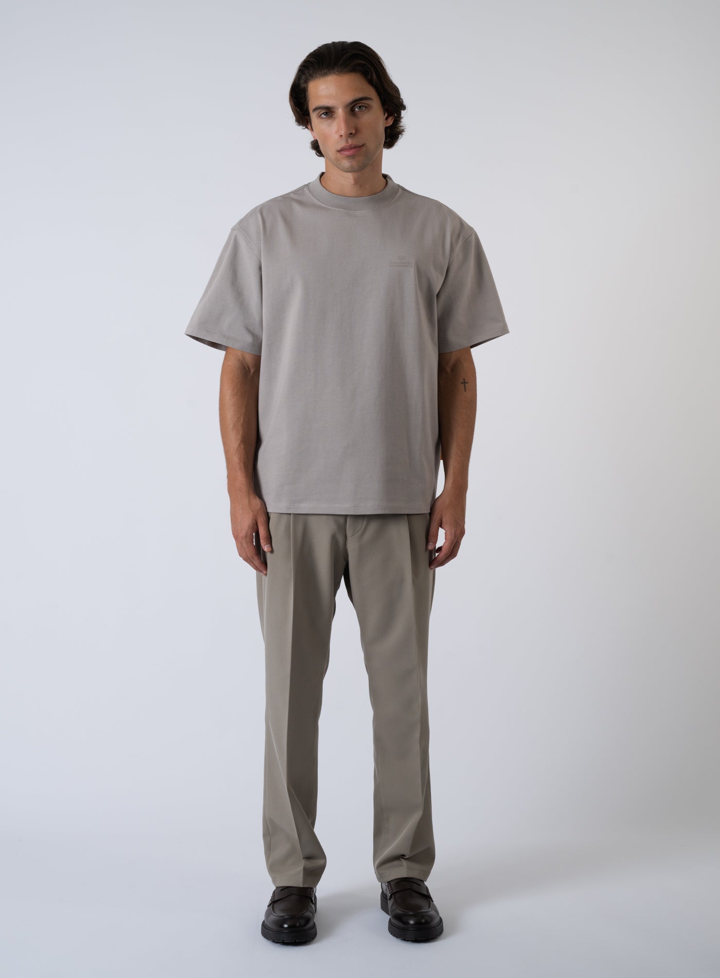 252-REG TEE SC02