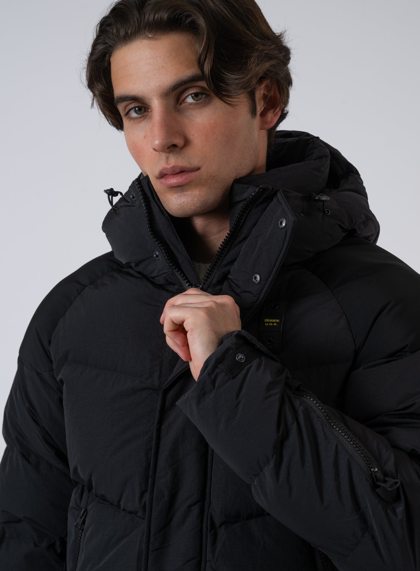 252-CROWN 25WBLUC2151-7287