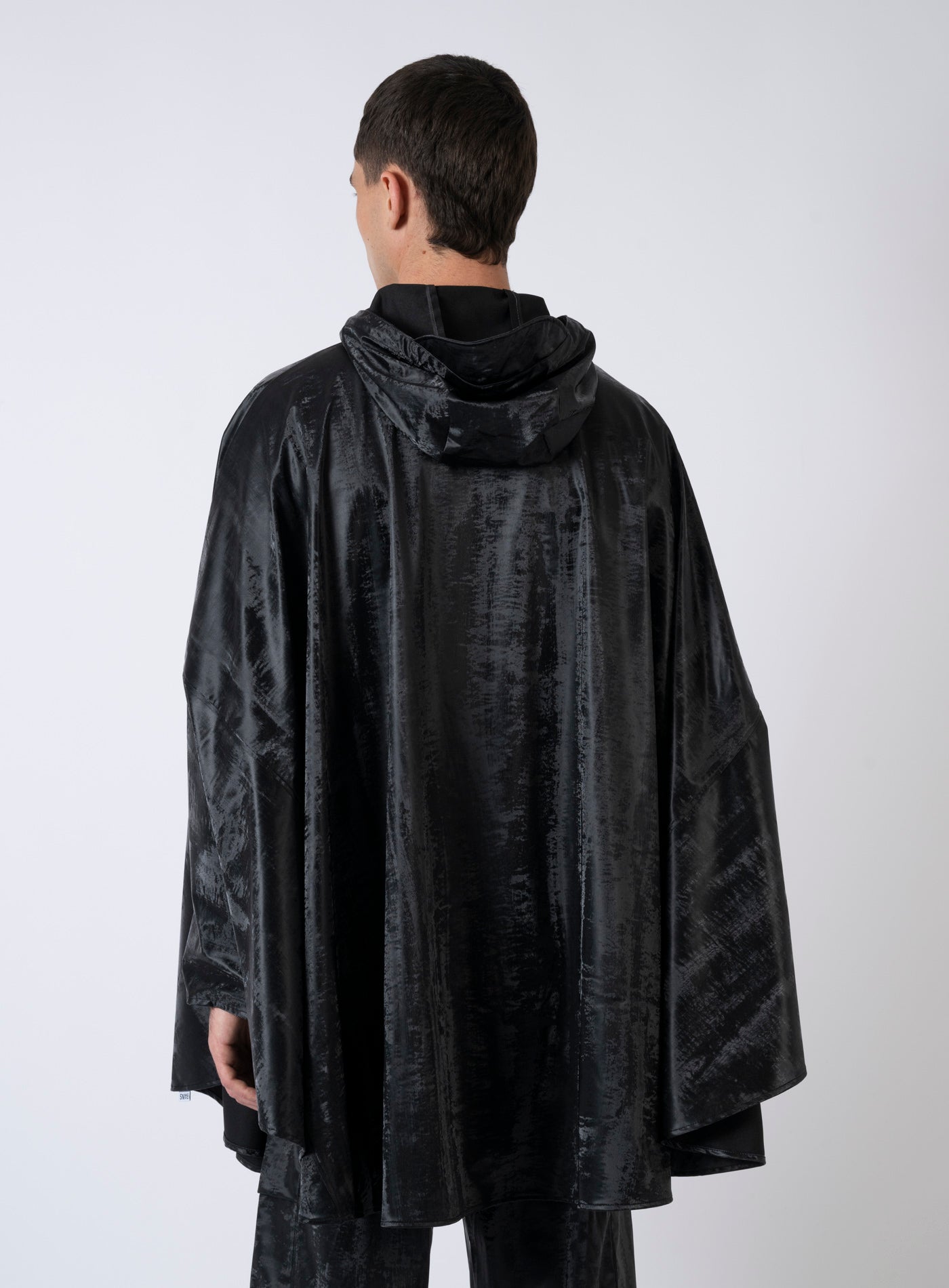 252-18800 CAPE W3