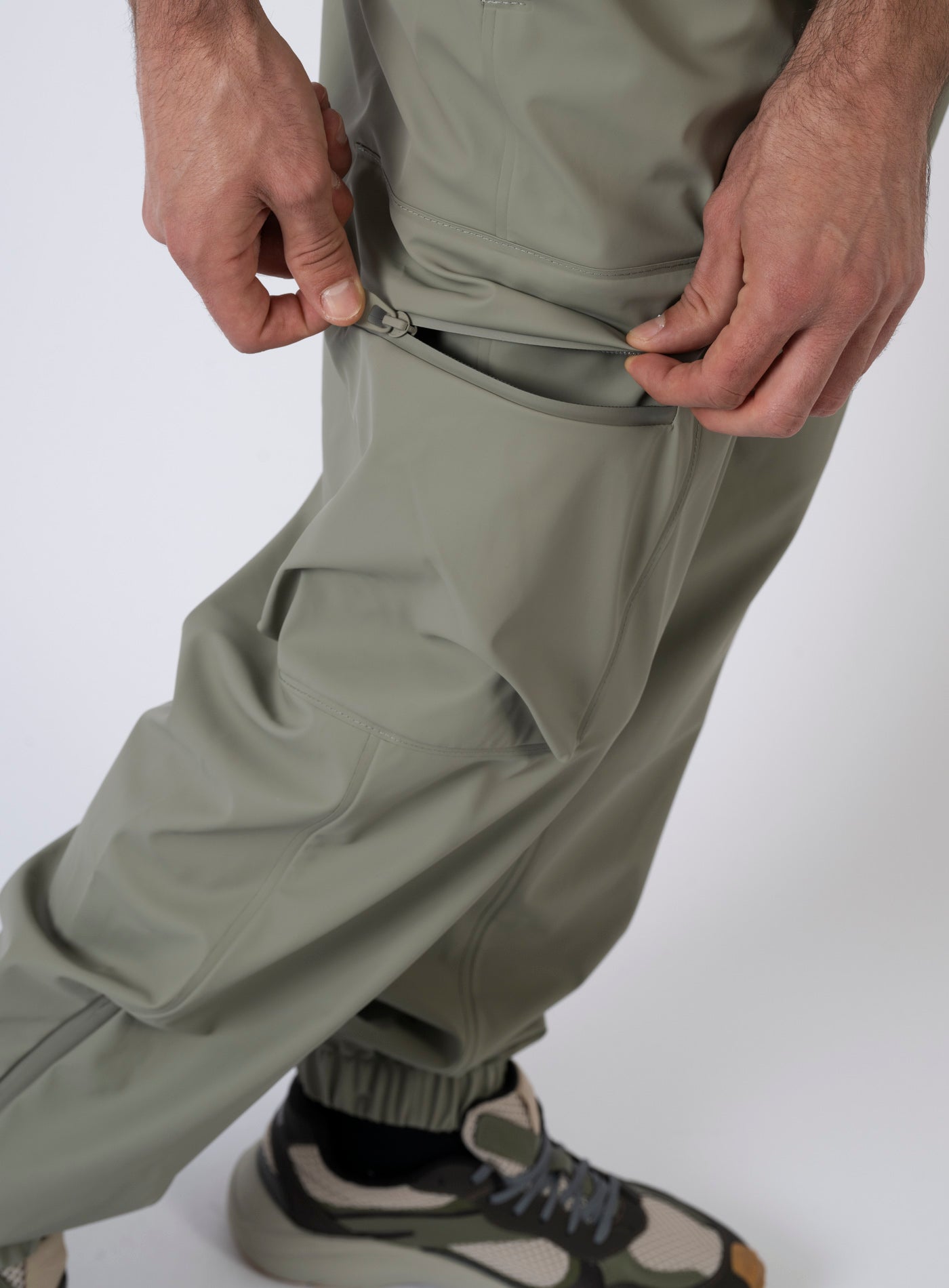 252-18850 CARGO RAIN PANTS REGULAR W3