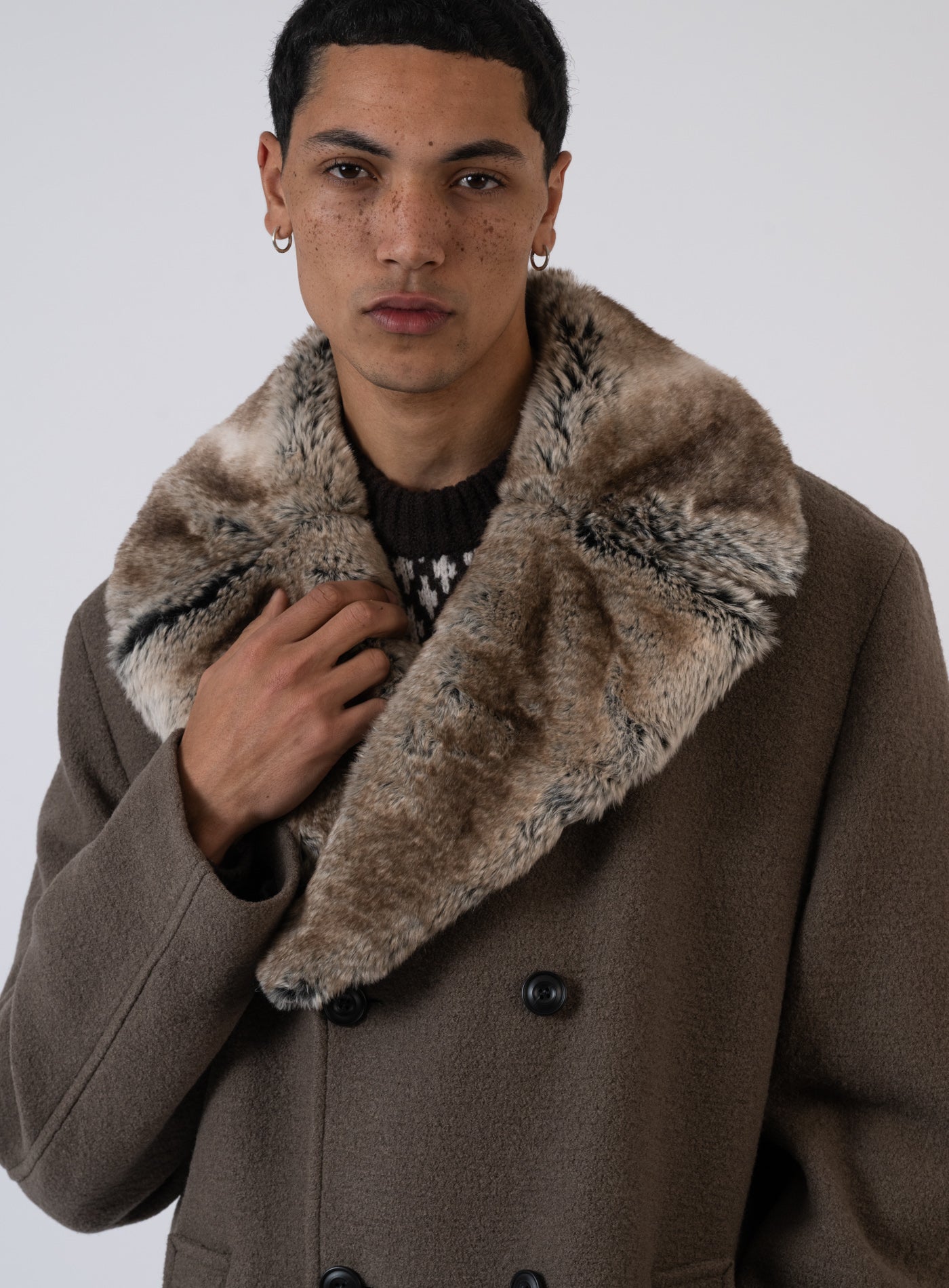 252-MACARIO2541 50546526