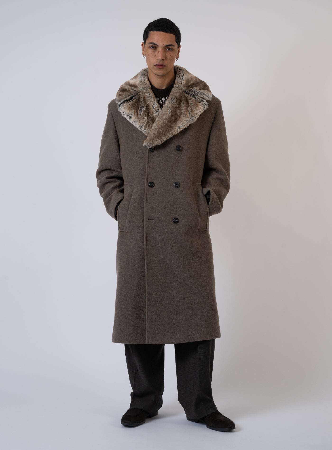 252-MACARIO2541 50546526