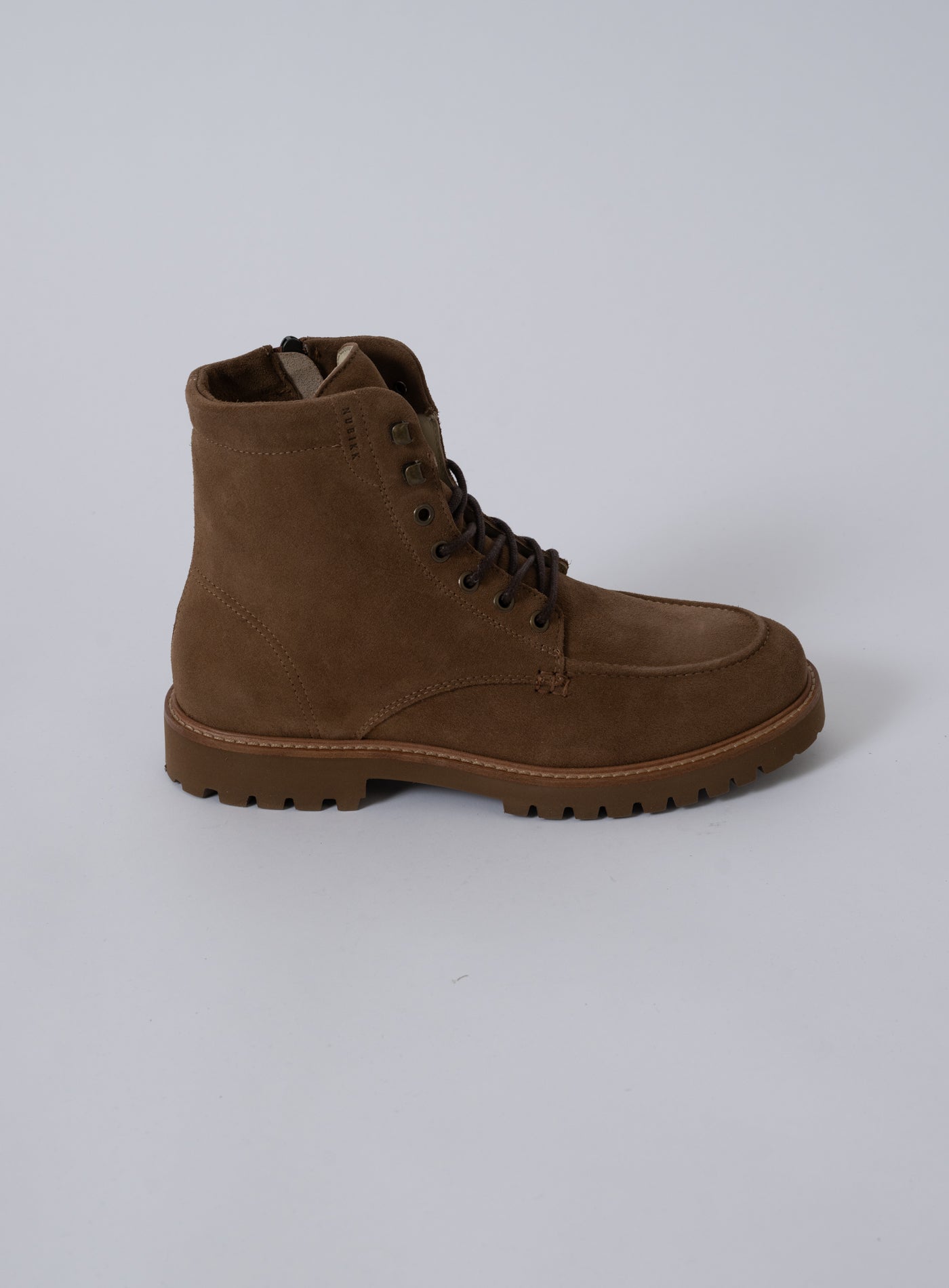 252-ETHAN HARVEY 21084900