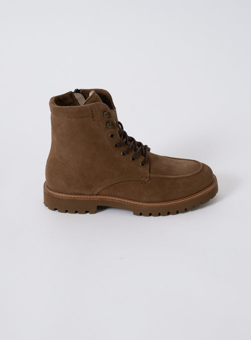 252-ETHAN HARVEY 21084900