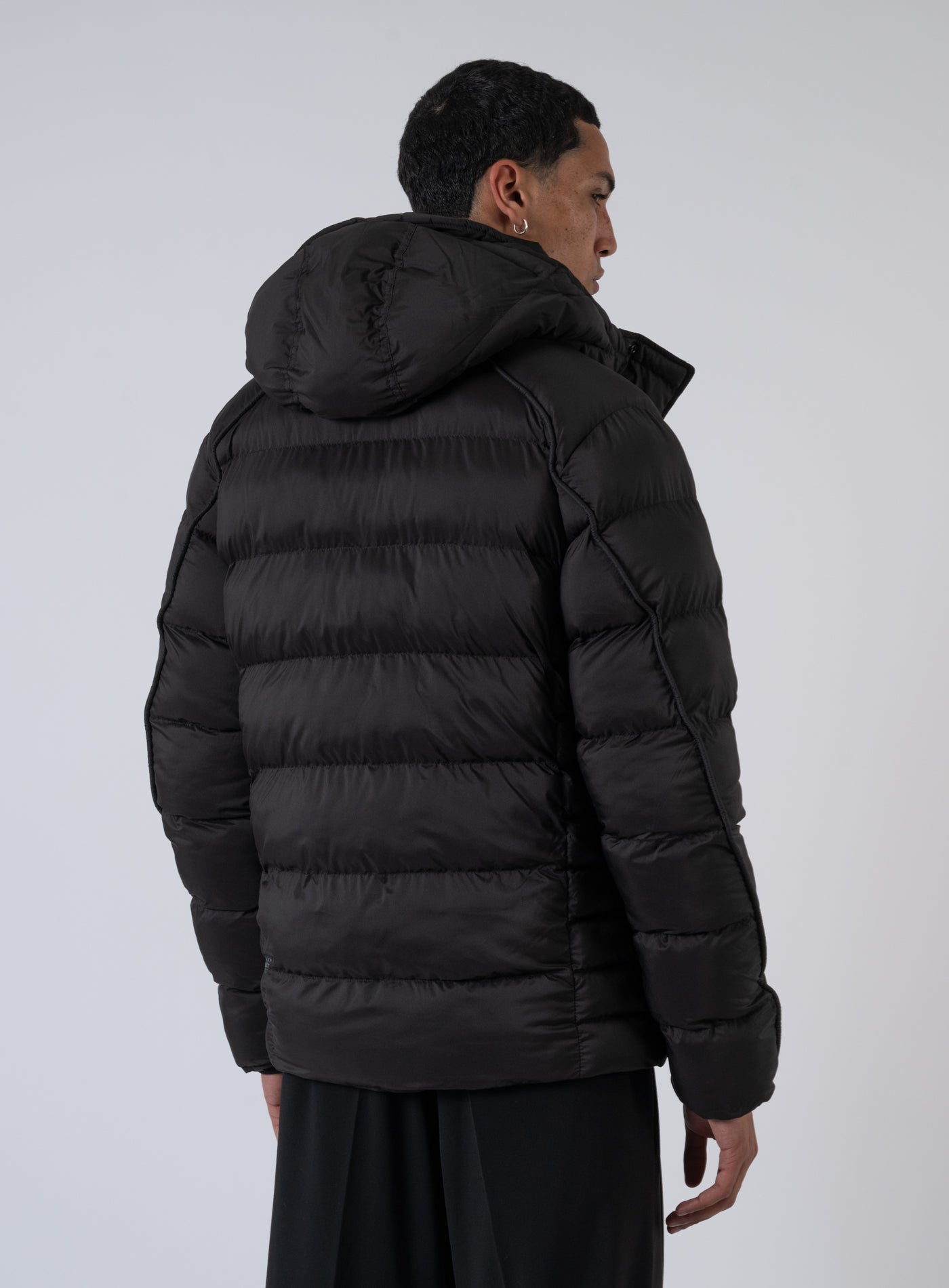 252-G-WHISTLER D20100-D199