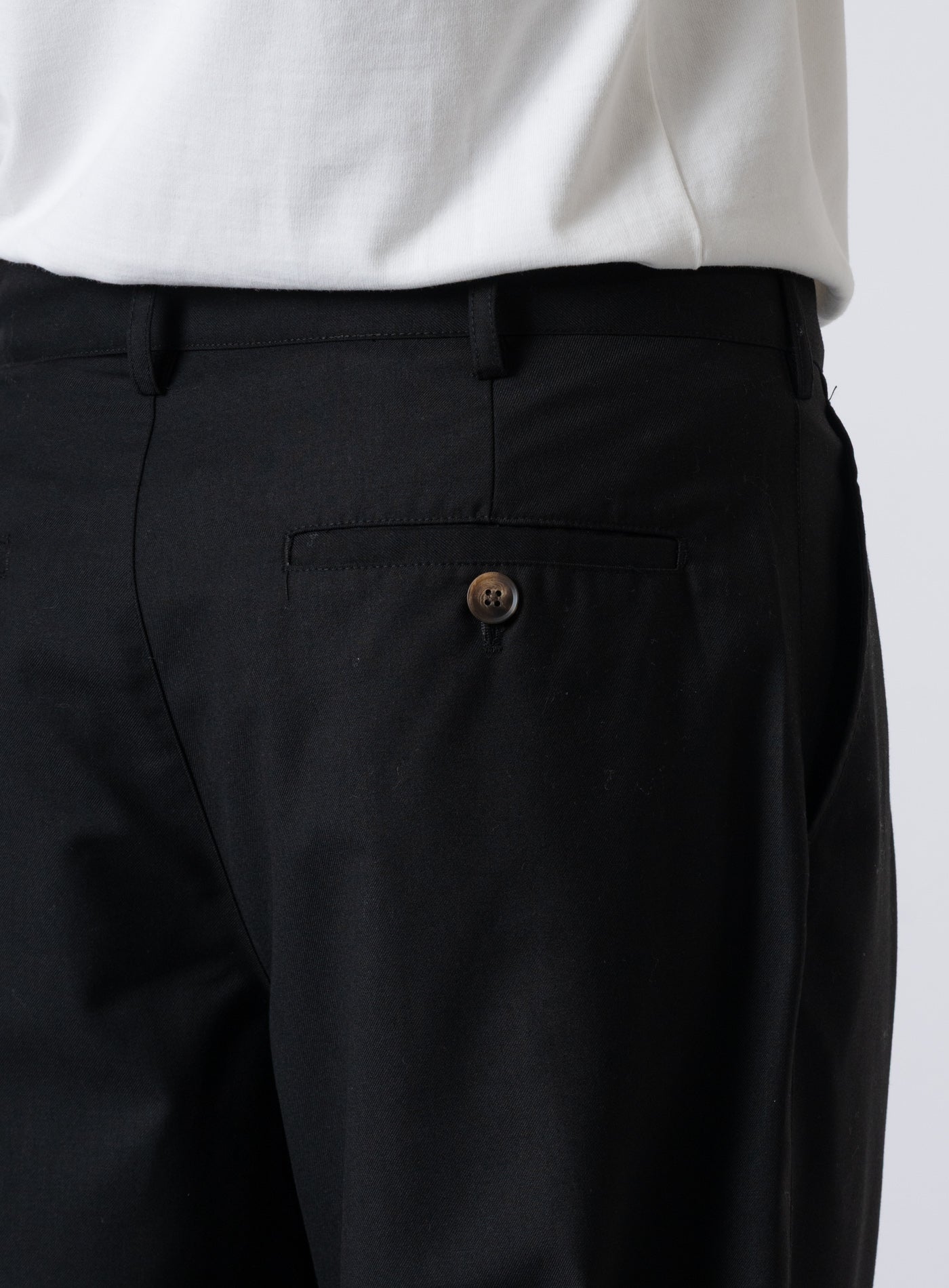 252-SOHO PLEATED PC-007