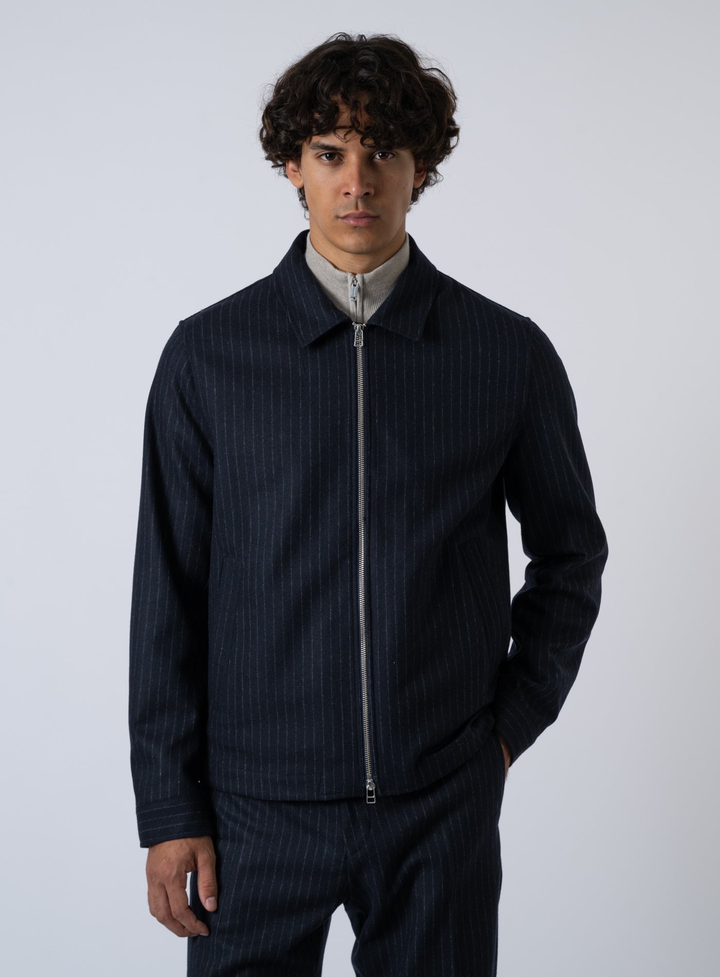 252-113756 BARNABY C