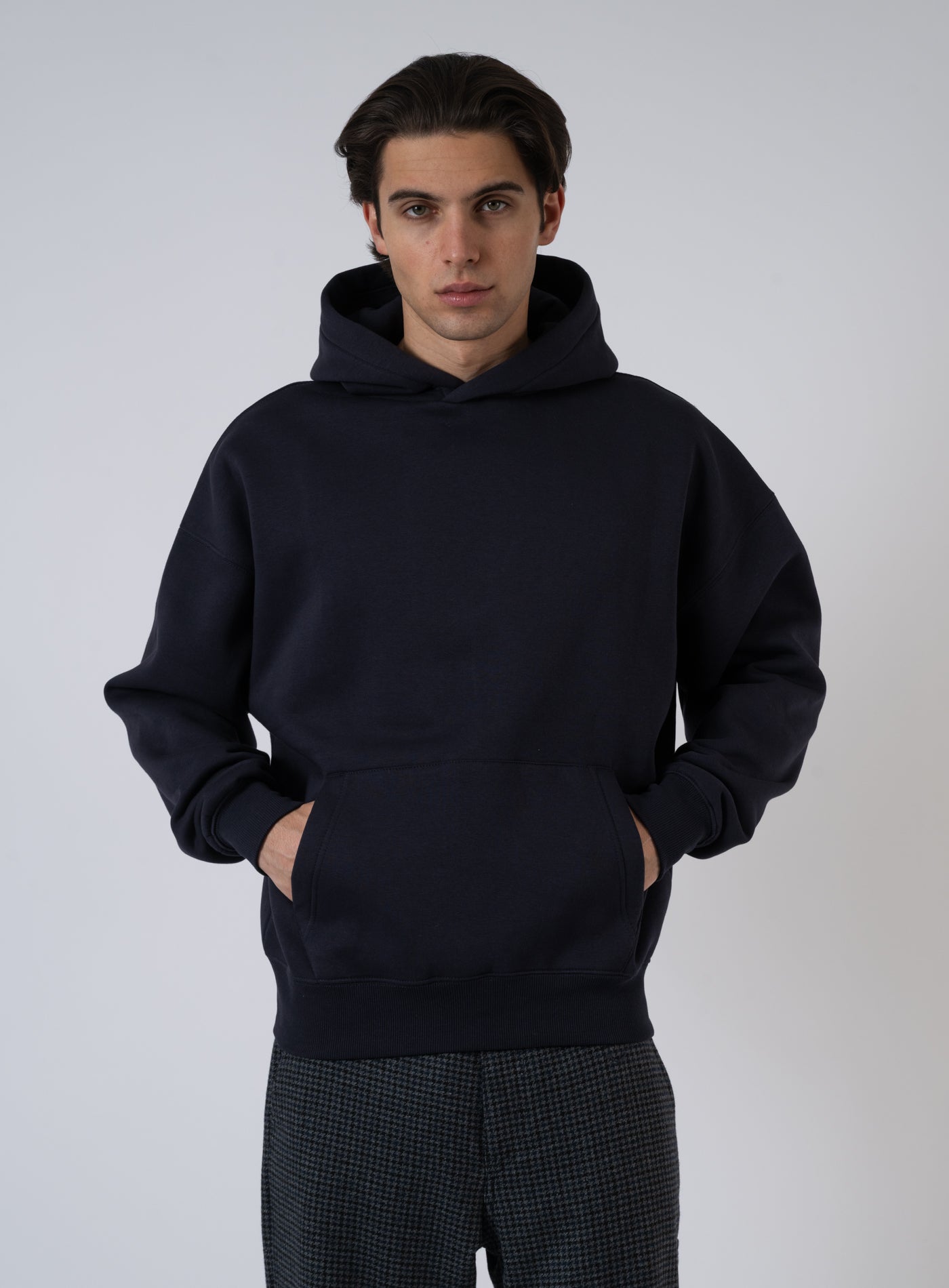 252-THE SWISS YUPPIE 1090063_STR