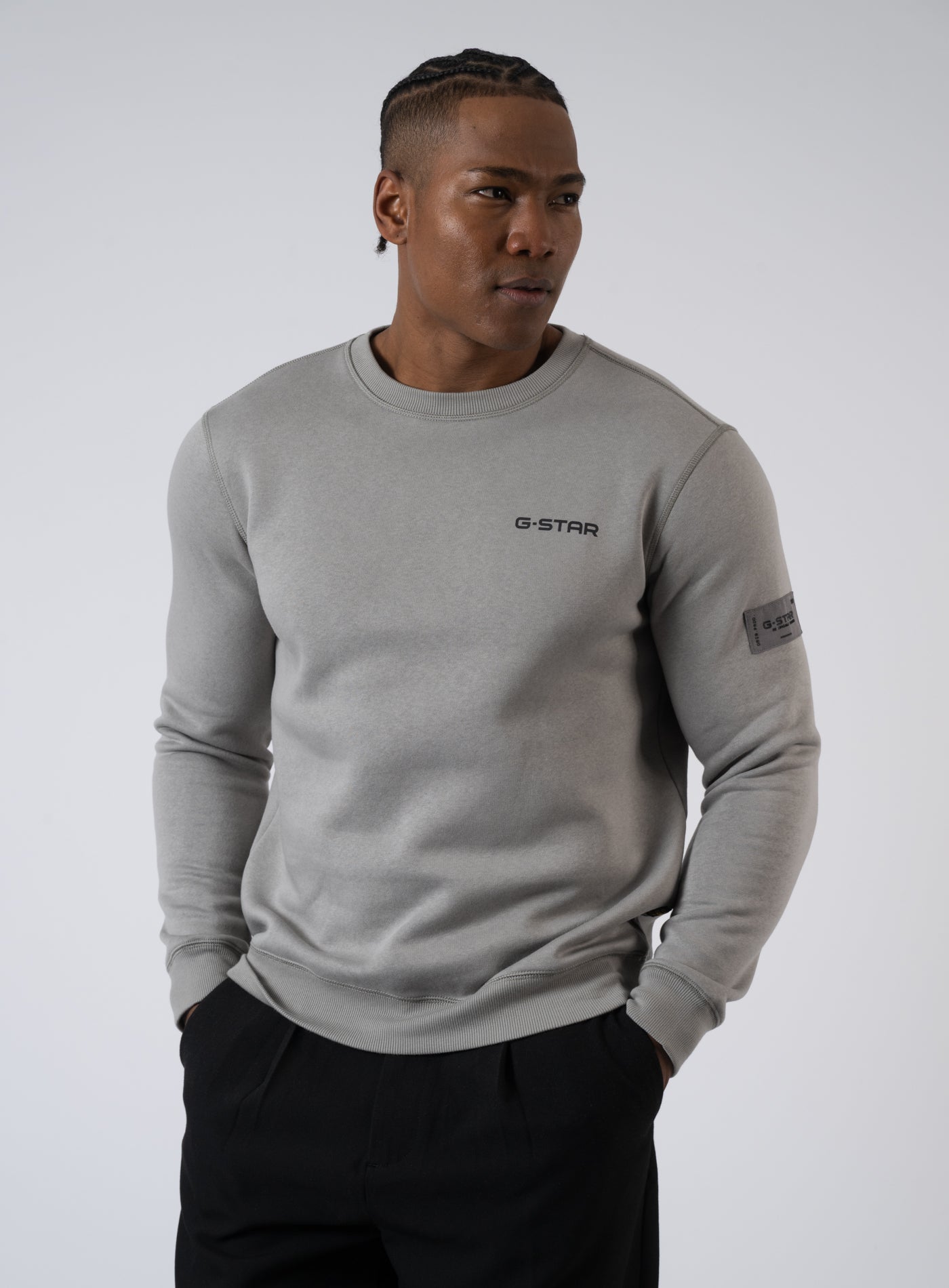 261-MEN CN SWEATER_SMU