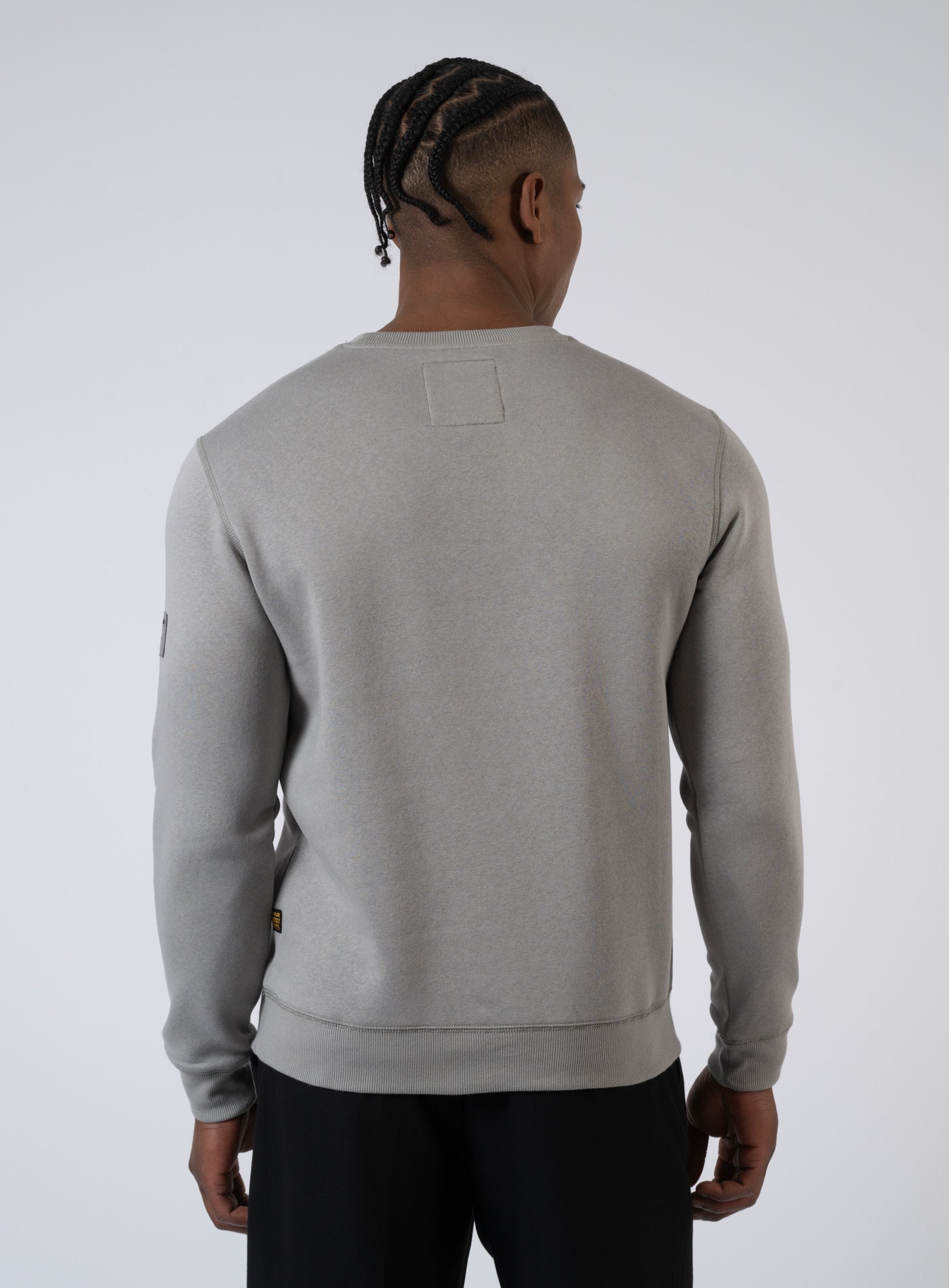 261-MEN CN SWEATER_SMU