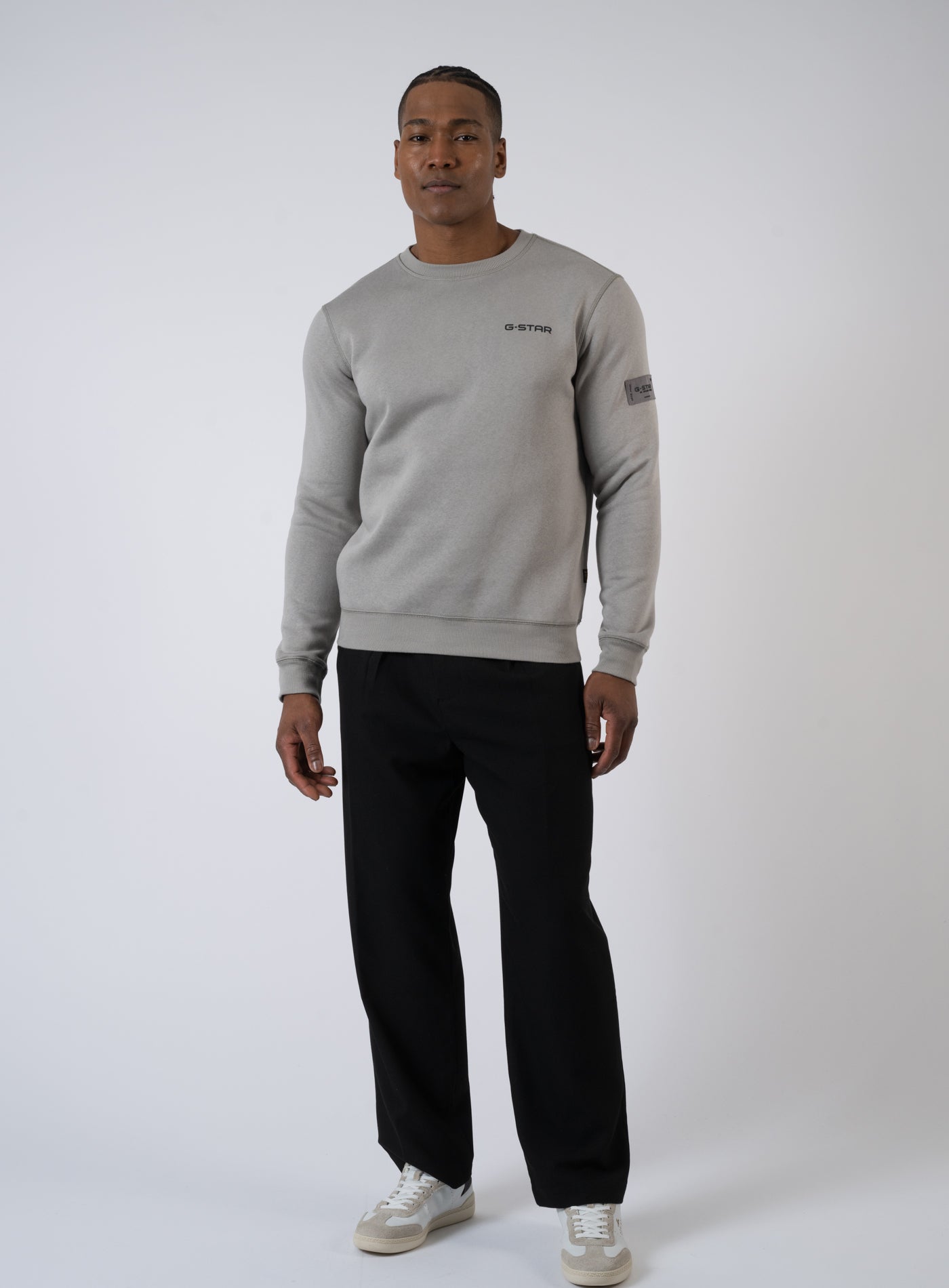 261-MEN CN SWEATER_SMU