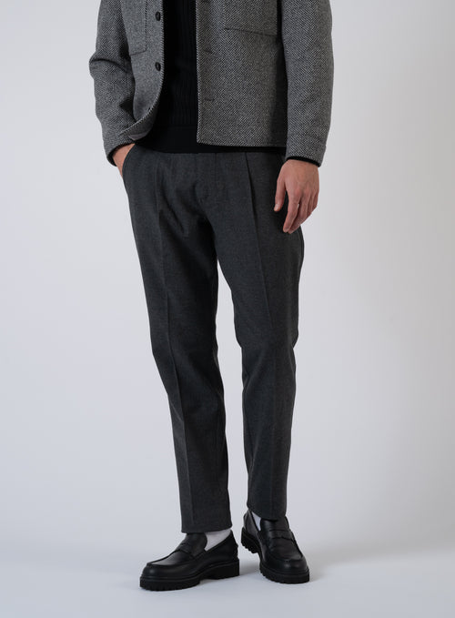 252-530022110134 OSBY JOGGER PLEATS