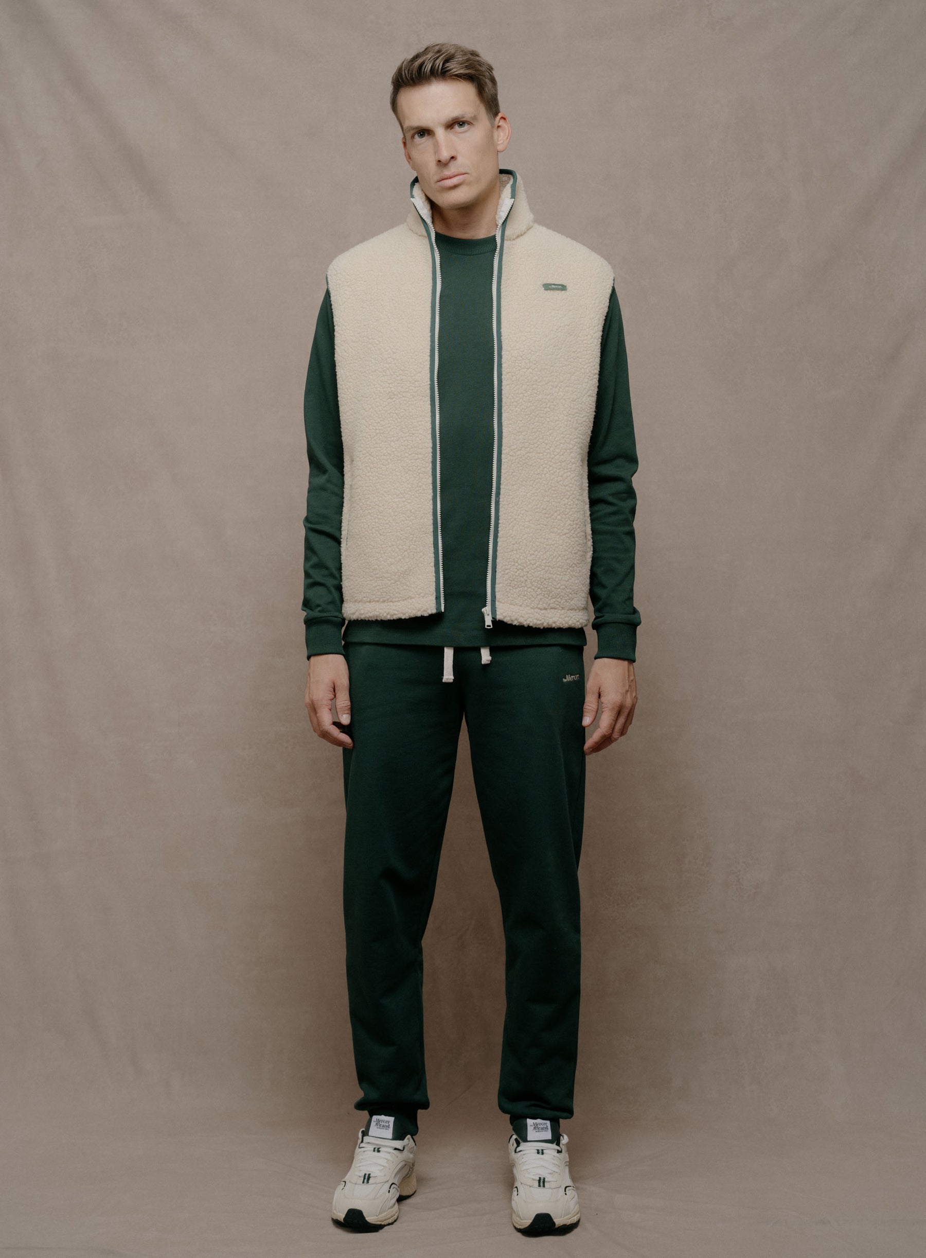 Calm Layers for Urban Days